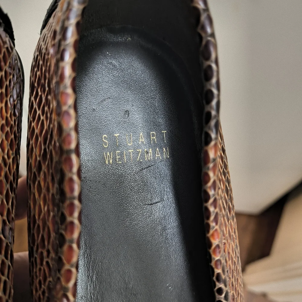 Stuart Weitzman Brown Croc Embossed Leather Low Wedge Loafer 10